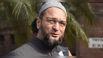 AIMIM chief Asaduddin Owaisi's Delhi house vandalised, five  Hindu Sena men held