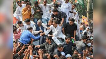 Rahul Gandhi leads Opposition protest to CBI HQ against sidelining of Alok Verma; courts arrest briefly