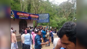 Congress, BJP join Sabarimala protest by Lord Ayyappa devotees in Kerala's Pamba and Nilakkal