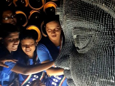 Durga Puja pandal helps the blind to see? Installation in Kolkata made of threads and nails for visually-impaired people Durga Puja pandal helps the blind to see? Installation in Kolkata made of threads and nails for visually-impaired people