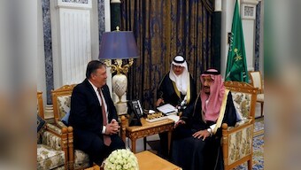 Mike Pompeo meets Saudi Arabian king in Riyadh over disappearance of journalist Jamal Khashoggi