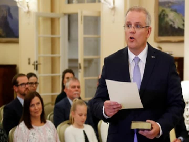 Scott Morrison sworn in as Prime Minister of Australia; new cabinet, which includes a record seven women, also takes oath of office
