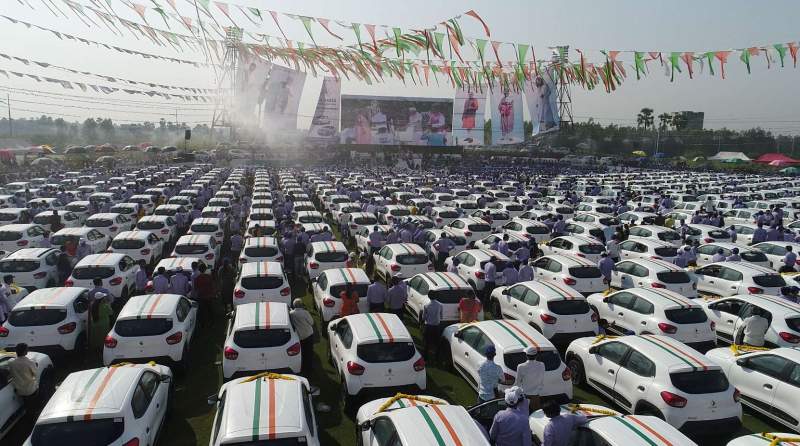 Gujarat Businessman Gifts 600 Cars As Diwali Bonus