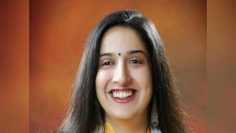 Journalist Swati Chaturvedi receives RSF Press Freedom Award for Courage for her book, I Am a Troll, exposing BJP's IT Cell