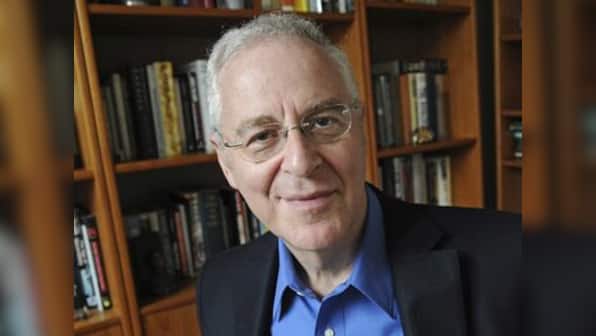 White House Correspondents' Dinner won't feature entertainer for first time in 16 yrs; Ron Chernow to speak instead
