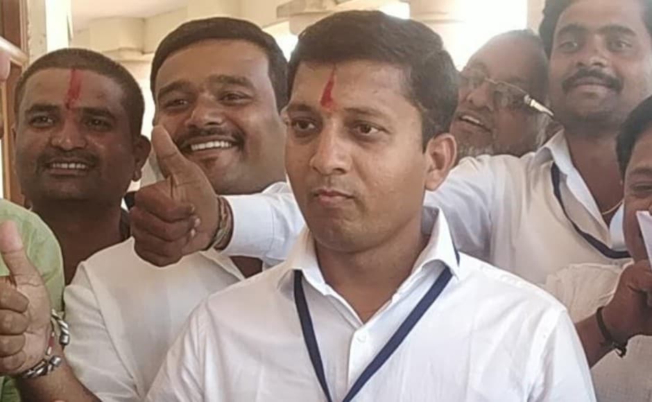 In Jamkhandi, Congress candidate Anand Nyamgouda defeated BJP's Srikant Kulkarni by a margin of 39,480 votes. Image courtesy: 101Reporters/Sangamesh Badiger In Jamkhandi, Congress candidate Anand Nyamgouda defeated BJP's Srikant Kulkarni by a margin of 39,480 votes. Image courtesy: 101Reporters/Sangamesh Badiger