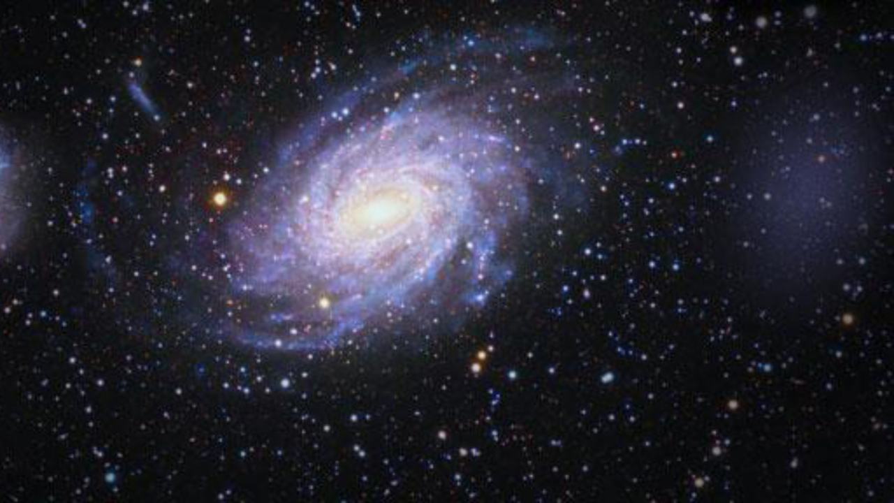 Our Milky Way galaxy weighs 1.5 trillion solar masses, Hubble & Gaia estimate Our Milky Way galaxy weighs 1.5 trillion solar masses, Hubble & Gaia estimate