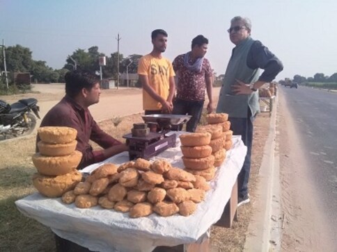Madhya Pradesh Assembly election: Closed sugar mills, jaggery sales on highway spell trouble for Shivraj Chouhan in Gwalior Madhya Pradesh Assembly election: Closed sugar mills, jaggery sales on highway spell trouble for Shivraj Chouhan in Gwalior