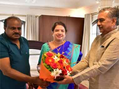 Karnataka by-election results: Congress-JD(S) win revitalises Mahagathbandhan, puts BJP on a sticky wicket Karnataka by-election results: Congress-JD(S) win revitalises Mahagathbandhan, puts BJP on a sticky wicket