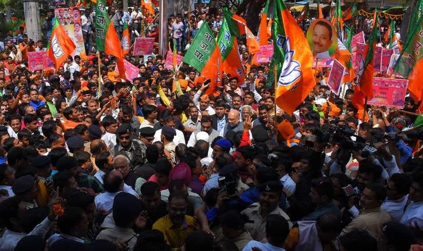 BJP supporters at Rajwada in Indore. Image Courtesy: 101Reporters