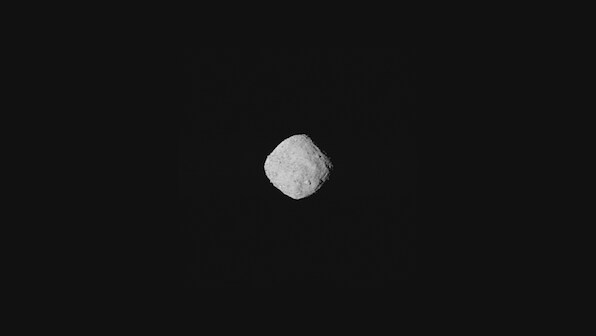NASA's OSIRIS-REx captures close-up of near-Earth asteroid Bennu before landing