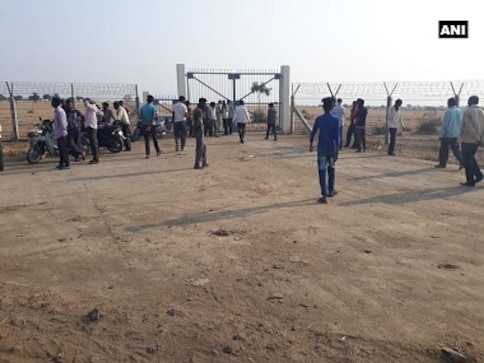 Explosion at Maharashtra's Wardha army base camp kills 6, injures 10; blast occurred while unloading old explosives Explosion at Maharashtra's Wardha army base camp kills 6, injures 10; blast occurred while unloading old explosives