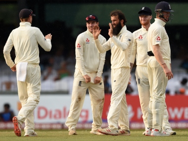 Sri Lanka vs England: Visitors on course to complete clean sweep as hosts struggle in second innings Sri Lanka vs England: Visitors on course to complete clean sweep as hosts struggle in second innings