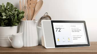Google Assistant for speakers and smart displays gets a bunch of new updates