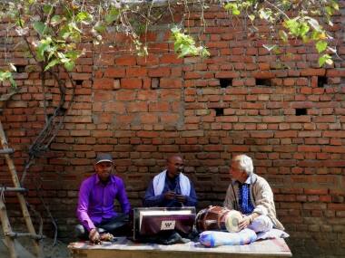 Simit Bhagat's In Search of Bidesia is a poignant narrative of longing, pain and separation