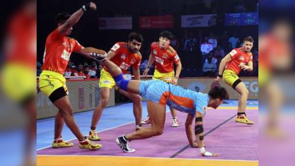 Pro Kabaddi League 2018: Gujarat Fortunegiants open home leg with a win; Jaipur Pink Panthers pick up important victory
