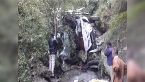 21 injured after bus falls into gorge near Solan-Shimla border in Himachal Pradesh; police blame driver for accident