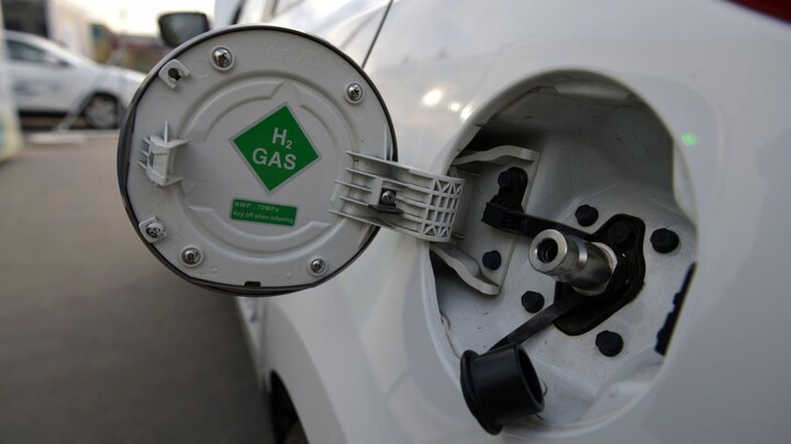 Breakthrough in making hydrogen fuel from water offers hope of mass production