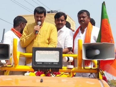 BJP candidate for Ramanagara bypoll L Chandrashekar makes U-turn, returns to Congress two days before polling BJP candidate for Ramanagara bypoll L Chandrashekar makes U-turn, returns to Congress two days before polling