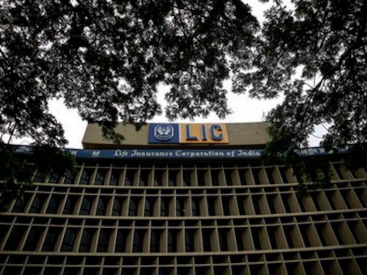 With 32% NPAs on its books, IDBI Bank is now the bad loan King in India: Ring a bell, dear LIC policyholder?
