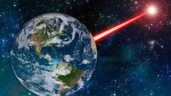 Lasers could be fashioned into beacons to attract space-faring aliens: Study