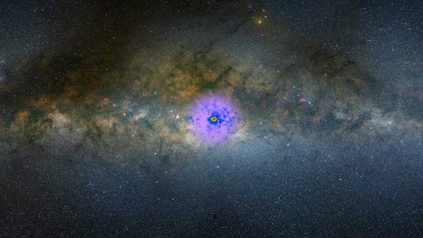 Hawking's tiny black hole theory doesn't account for dark matter, study points out