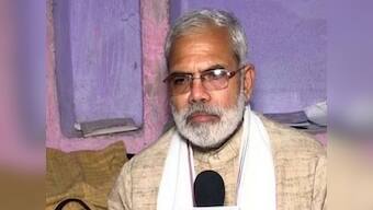 Narendra Modi lookalike Abhinandan Pathak campaigns for Congress in Chhattisgarh, says 'achhe din' was false promise