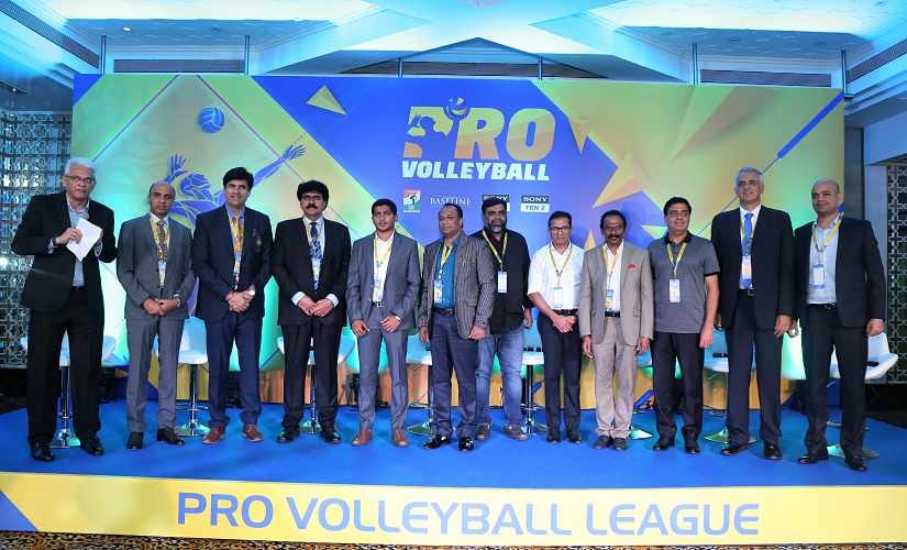 CEO of Pro Volleyball Joy Bhattacharjya (left) with VFI Secretary General Ramavtar Singh Jhakar and team owners at a press conference. Image courtesy: Pro Volleyball