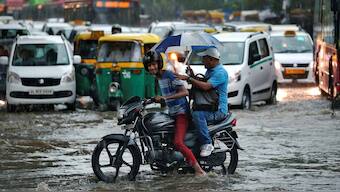 Half of the world's rainfall comes down in a narrow span of just 12 days: Study