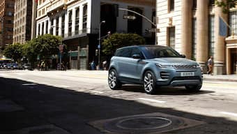 Range Rover Evoque 2019 revealed with usual size and mild-hybrid powertrain