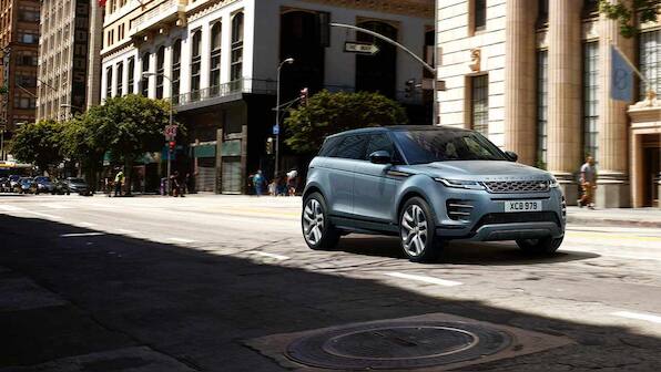 Range Rover Evoque 2019 revealed with usual size and mild-hybrid powertrain