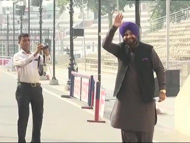 Navjot Sidhu all smiles as he arrives in Pakistan for Kartarpur corridor ceremony; Amarinder, Swaraj give event a miss Navjot Sidhu all smiles as he arrives in Pakistan for Kartarpur corridor ceremony; Amarinder, Swaraj give event a miss