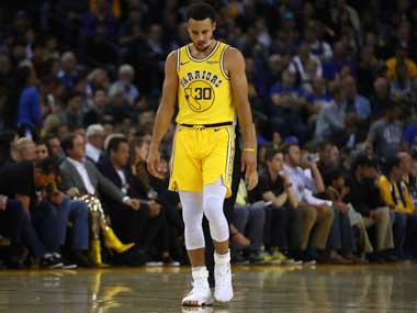 NBA: Stephen Curry injured in Warriors' loss to Bucks; Thunder claim seventh straight victory against Rockets NBA: Stephen Curry injured in Warriors' loss to Bucks; Thunder claim seventh straight victory against Rockets