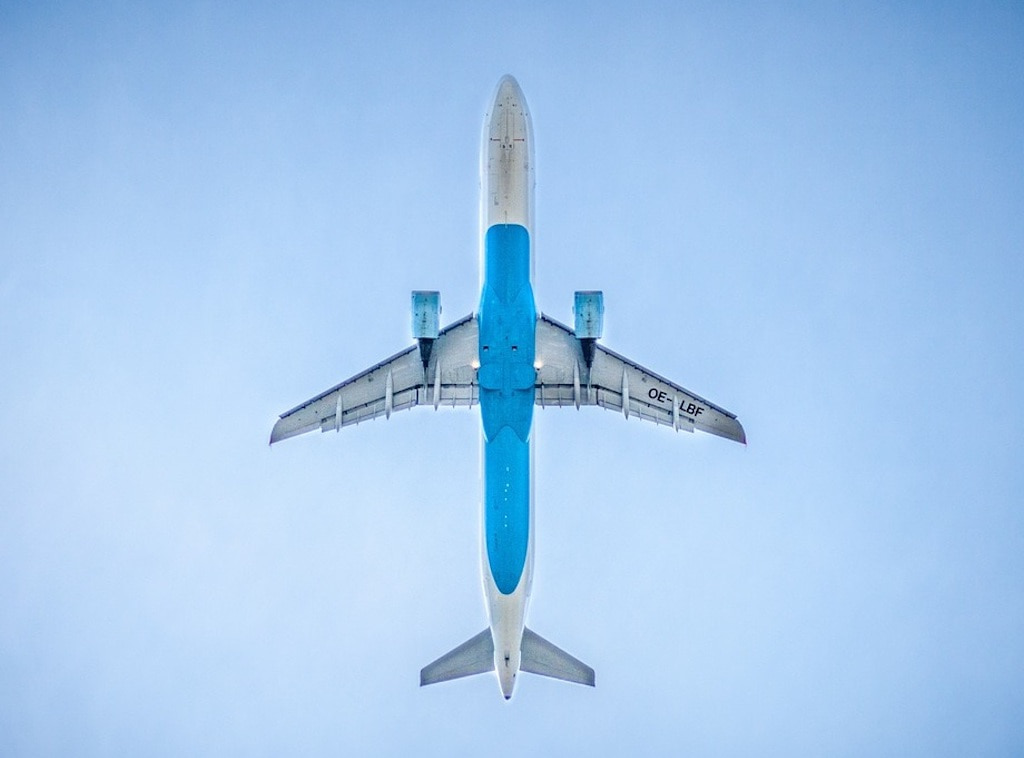 'Third wave has airlines flying into deep-red with Rs 20000 crore net losses this year' 'Third wave has airlines flying into deep-red with Rs 20000 crore net losses this year'