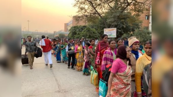 Farmers' protest in Delhi: Students come out in hordes to stand shoulder-to-shoulder with farmers amid grave agrarian crisis