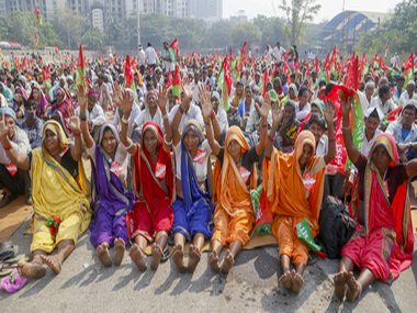 Maharashtra farmers' agitation: State worst performer in irrigation; policymakers deserve to be put on trial Maharashtra farmers' agitation: State worst performer in irrigation; policymakers deserve to be put on trial