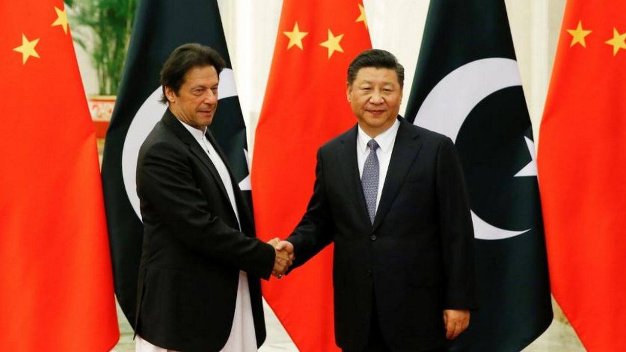(File) Pakistan Prime Minister Imran Khan with Chinese President Xi Jinping
