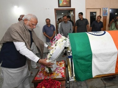 Prime Minister Narendra Modi paying his last respects to Ananth Kumar. Twitter/@narendramodi