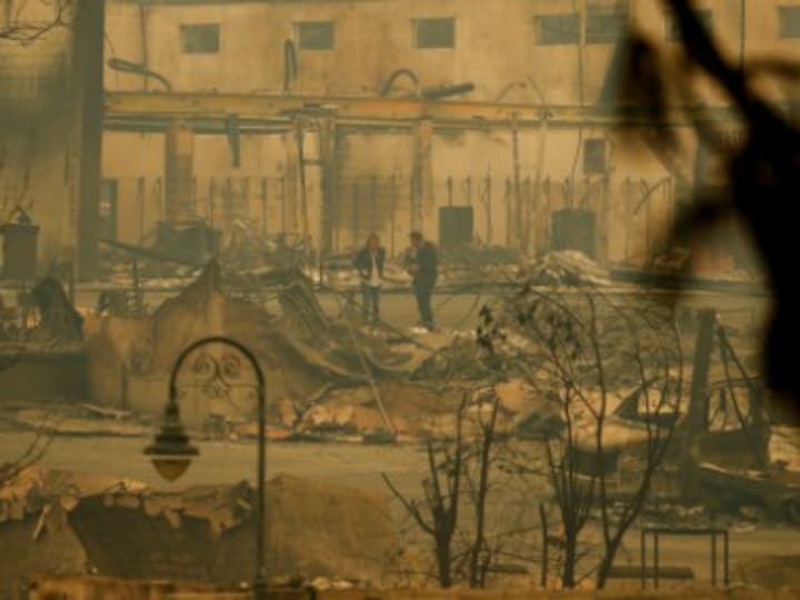 California wildfire: Number of missing people climbs to 631, Donald Trump set to visit Paradise on Saturday
