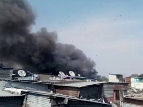 Fire breaks out in Pune's Patil Estate near Shivajinagar; 30 fire tenders rushed to spot Fire breaks out in Pune's Patil Estate near Shivajinagar; 30 fire tenders rushed to spot