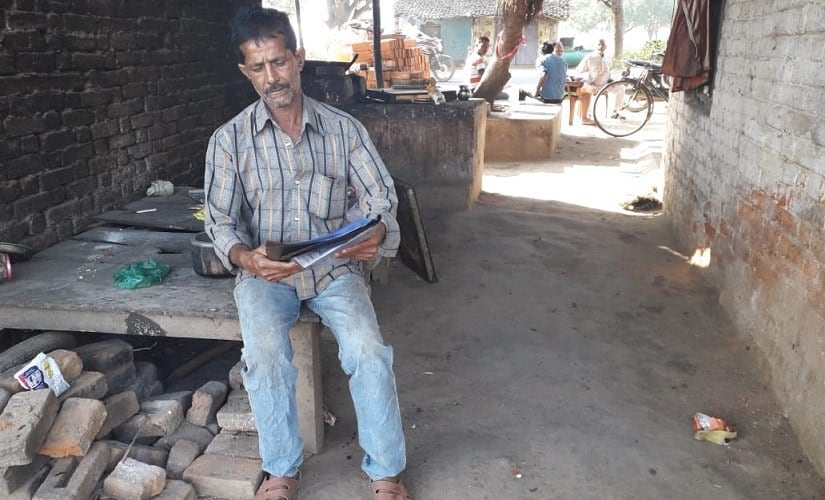 Ramchand Kashyap is grateful to Ajit Jogi for offering assistance when his son suffered an accident. Firstpost/Parth MN
