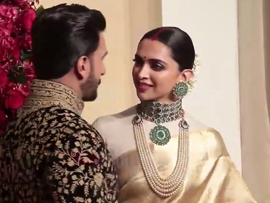 What were Ranveer Singh and Deepika Padukone discussing? We haven't a clue, but we've got some theories What were Ranveer Singh and Deepika Padukone discussing? We haven't a clue, but we've got some theories