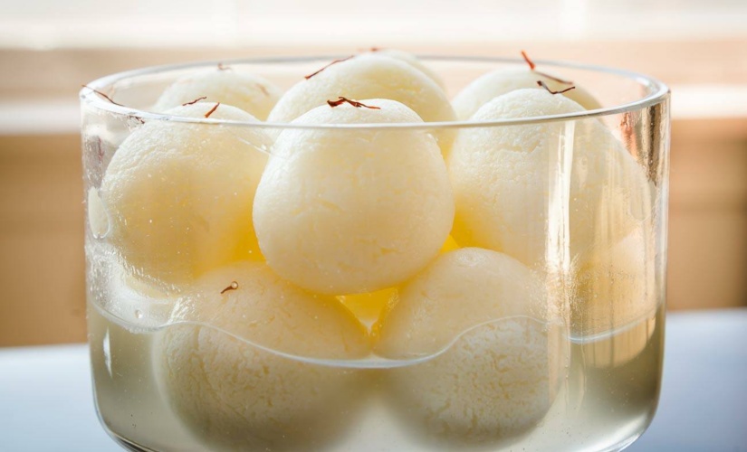 Rosogolla Dibas: What this humble sweet, once at the centre of a culture war, means to Bengal Rosogolla Dibas: What this humble sweet, once at the centre of a culture war, means to Bengal