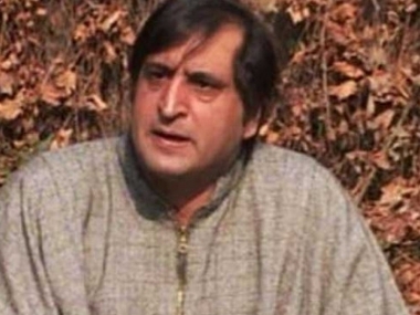 People's Conference adopts 'apple' as poll symbol; party chief Sajad Lone tweets that the fruit represents 'economic power' People's Conference adopts 'apple' as poll symbol; party chief Sajad Lone tweets that the fruit represents 'economic power'