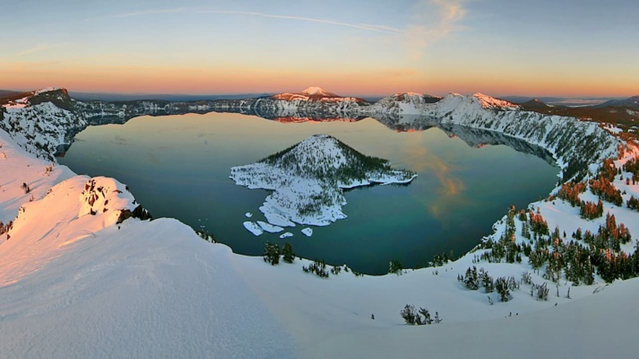 A crater, bigger than the size of Paris, is discovered beneath Greenland ice A crater, bigger than the size of Paris, is discovered beneath Greenland ice