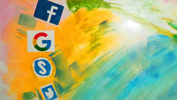 Indian govt to meet social media companies fortnightly to check spread of fake news