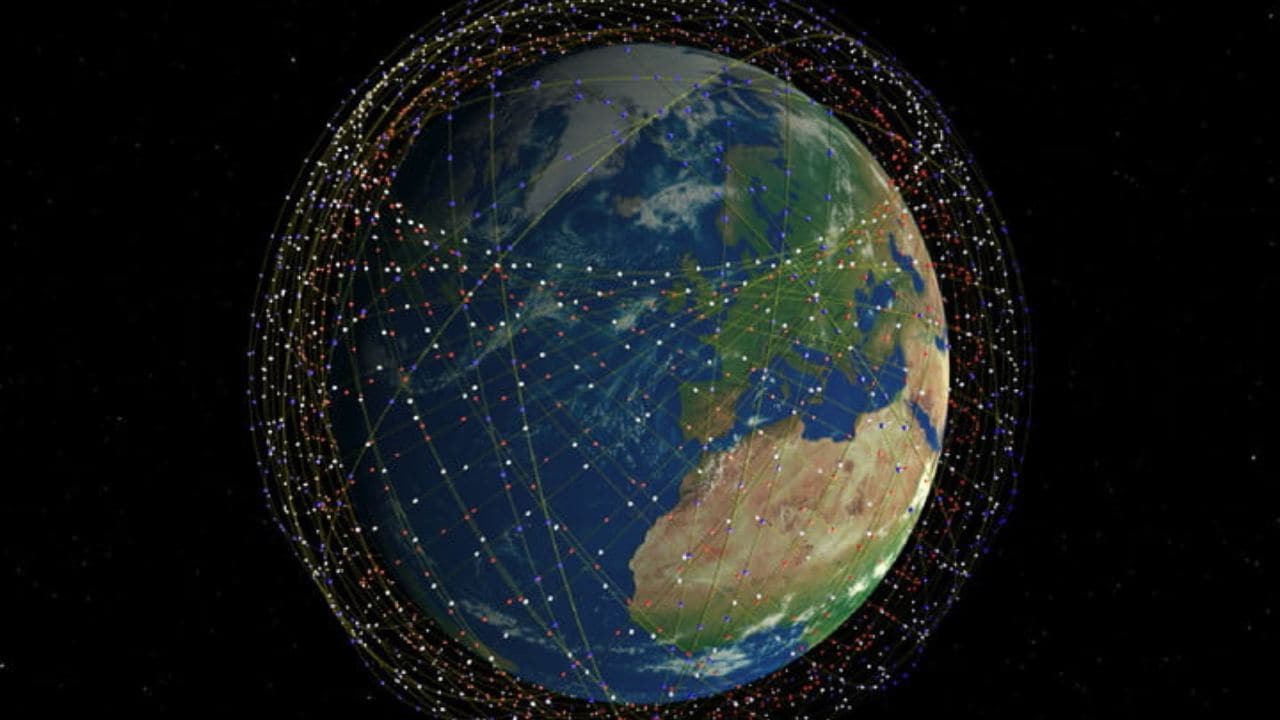 The vision for Starlink is to cover the entire world with a grid of satellites to provide internet access. image credit: Telesat