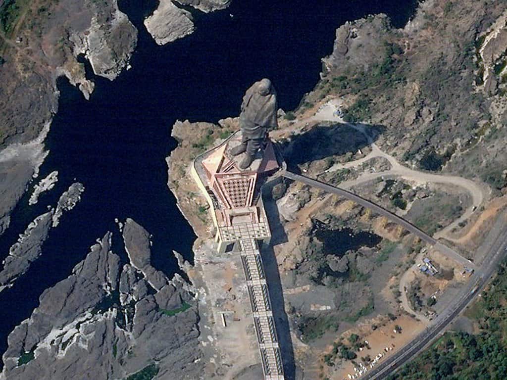 Statue of Unity, as seen from the Space. Image: PlanetLabs