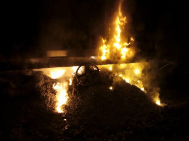 Two wagons of goods train catch fire in Maharashtra's Palghar district; rail services affected, probe underway Two wagons of goods train catch fire in Maharashtra's Palghar district; rail services affected, probe underway