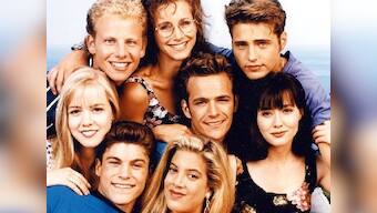 Beverly Hills, 90210 reboot reportedly in works with original cast Jennie Garth, Tori Spelling